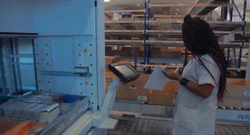 借助2台 Modula Lift货柜，Santé Service 得以高效处理大量医疗用品